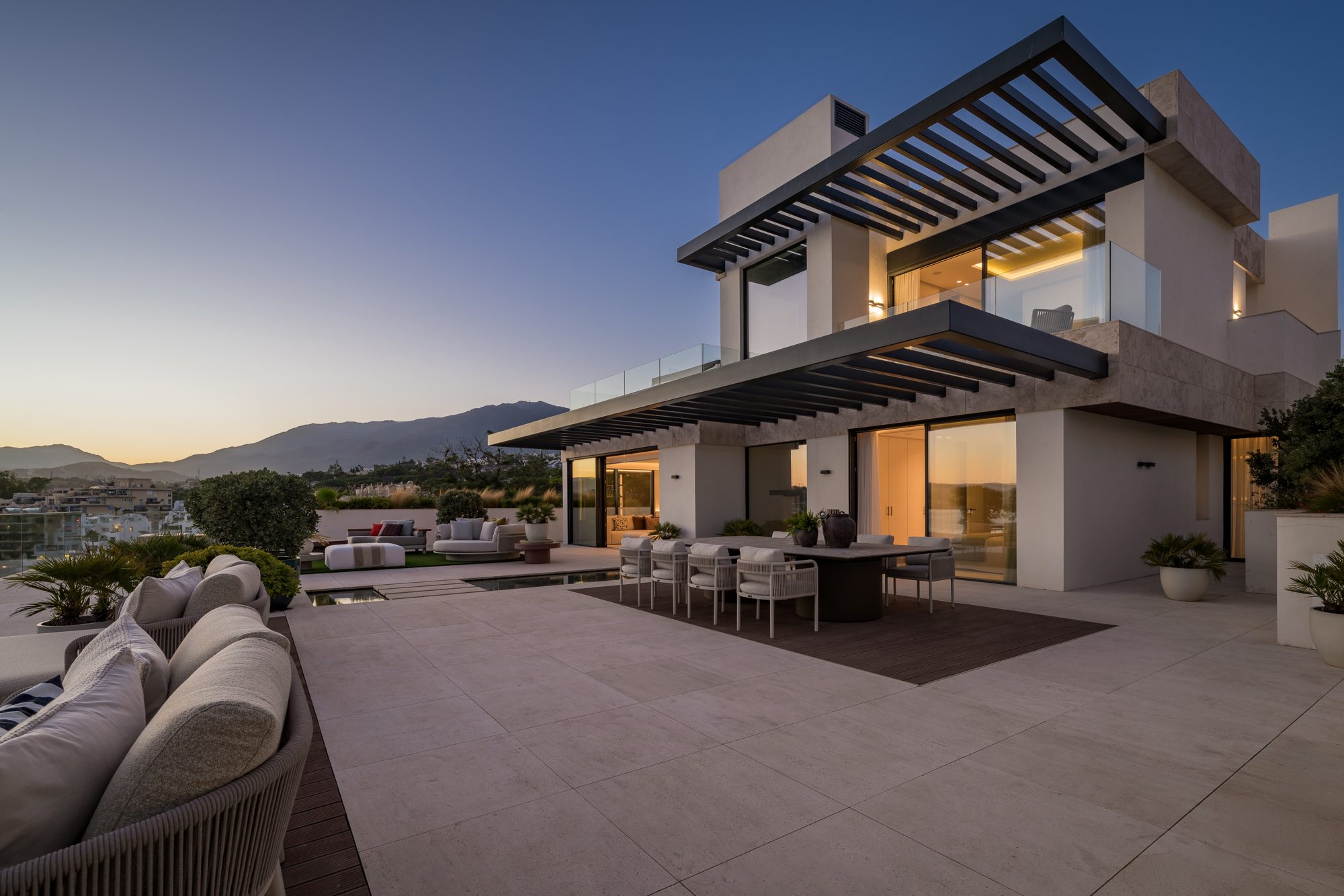 Stella Penthouse - Atelier 4 by Ikkil Bay - Image 1